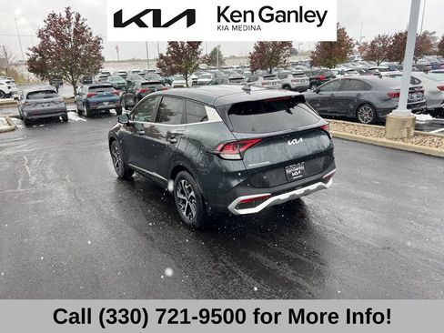 Used 2025 Kia Sportage EX image 15