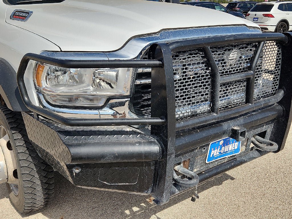 Used 2024 RAM 5500 Tradesman w/ Chrome Appearance Group AWD/4WD image 8