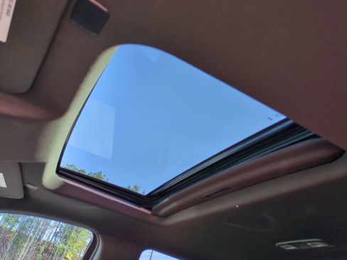 Used 2025 Chevrolet Silverado 2500 High Country w/ Technology Package image 25