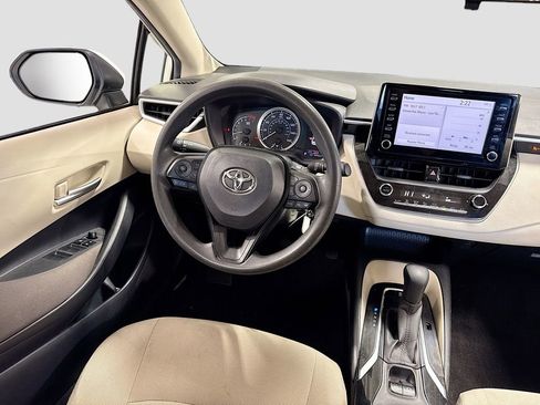 Used 2020 Toyota Corolla LE image 14