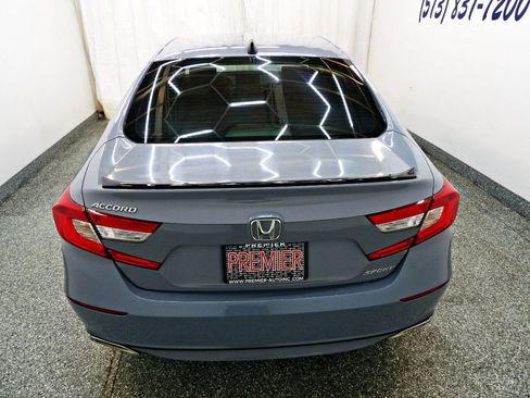 Used 2022 Honda Accord Sport image 5