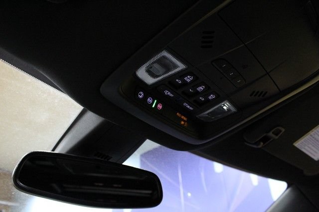 Used 2023 Buick Enclave Essence w/ Experience Buick Package FWD image 29