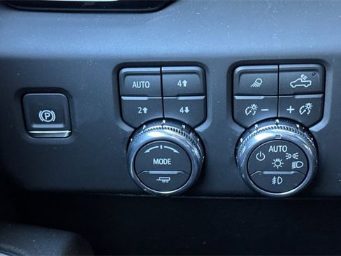 New 2026 GMC Sierra 2500 Denali w/ Denali Reserve Package image 31