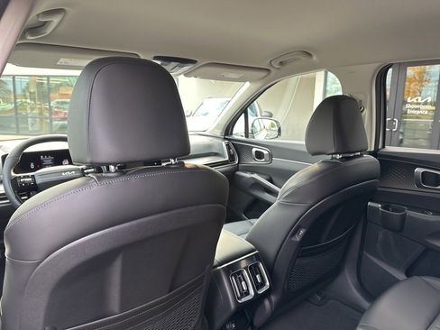 New 2026 Kia Sorento EX image 21