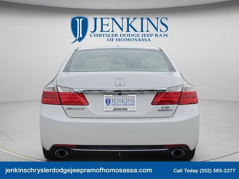 Used 2013 Honda Accord Touring image 5