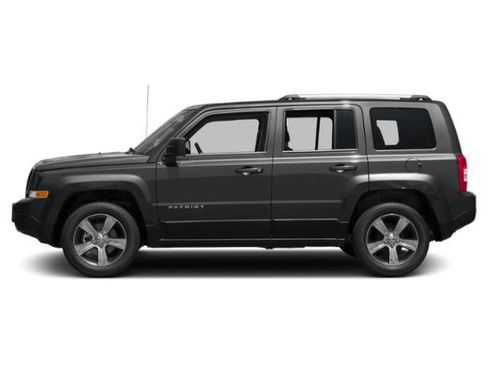 Used 2015 Jeep Patriot High Altitude AWD/4WD image 6