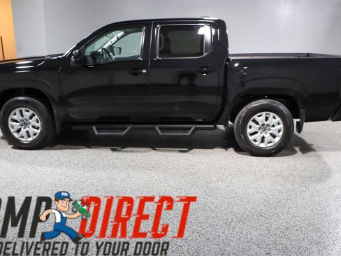 Used 2023 Nissan Frontier SV w/ SV Convenience Package AWD/4WD image 10