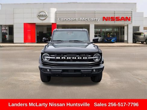Used 2024 Ford Bronco Outer Banks AWD/4WD image 11