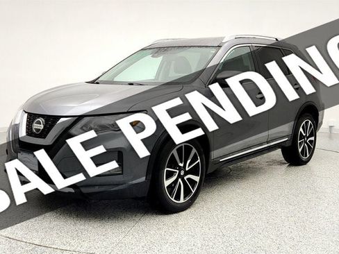 Used 2020 Nissan Rogue SL image 1