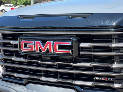 Used 2024 GMC Sierra 1500 AT4X AWD/4WD image 58