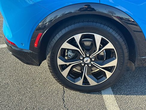 Certified 2023 Ford Mustang Mach-E Premium image 20