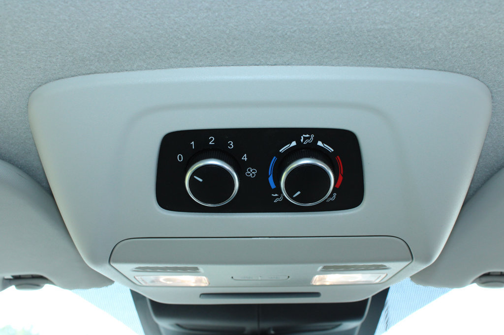 Used 2024 Ford Transit 350 XLT RWD image 26