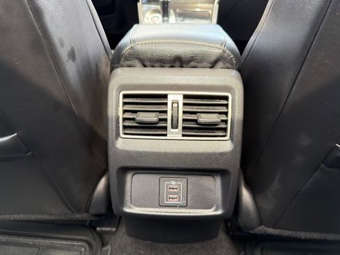 Used 2018 Nissan Maxima 3.5 SL FWD image 21