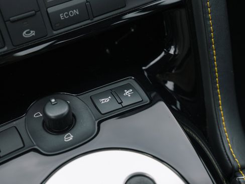 Used 2011 Lamborghini Gallardo LP 550-2 Bicolore image 5