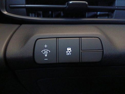 New 2026 Hyundai Elantra Sport FWD image 21