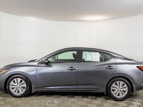 Used 2020 Nissan Sentra S image 61