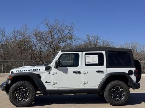 Used 2022 Jeep Wrangler Unlimited Rubicon 4xe w/ Safety Group AWD/4WD image 3