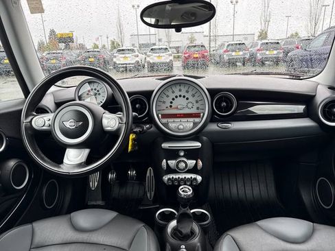 Used 2010 MINI Cooper S image 13