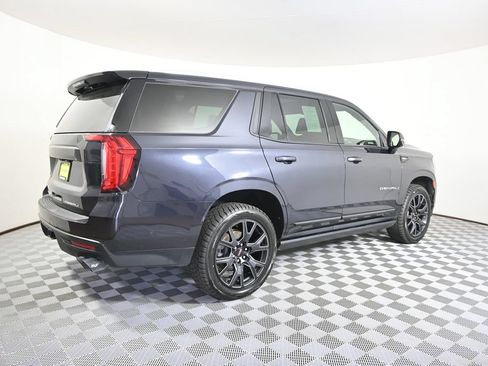 Used 2023 GMC Yukon Denali w/ Denali Reserve Package AWD/4WD image 6