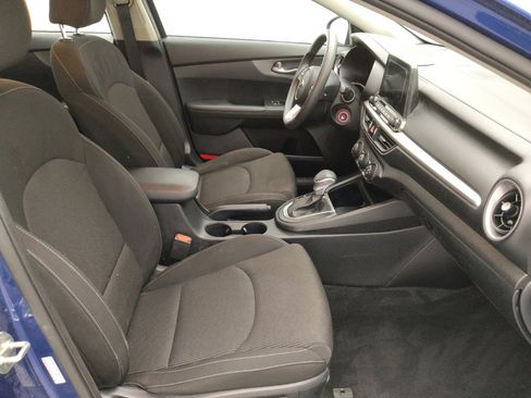 Used 2021 Kia Forte LXS FWD image 21