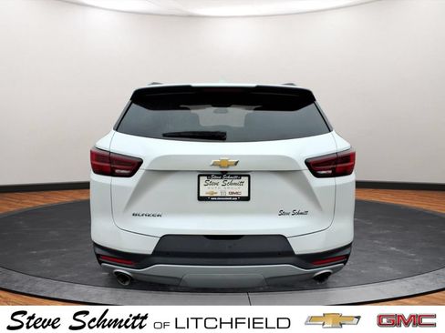 Certified 2024 Chevrolet Blazer LT w/ Convenience Package FWD image 16