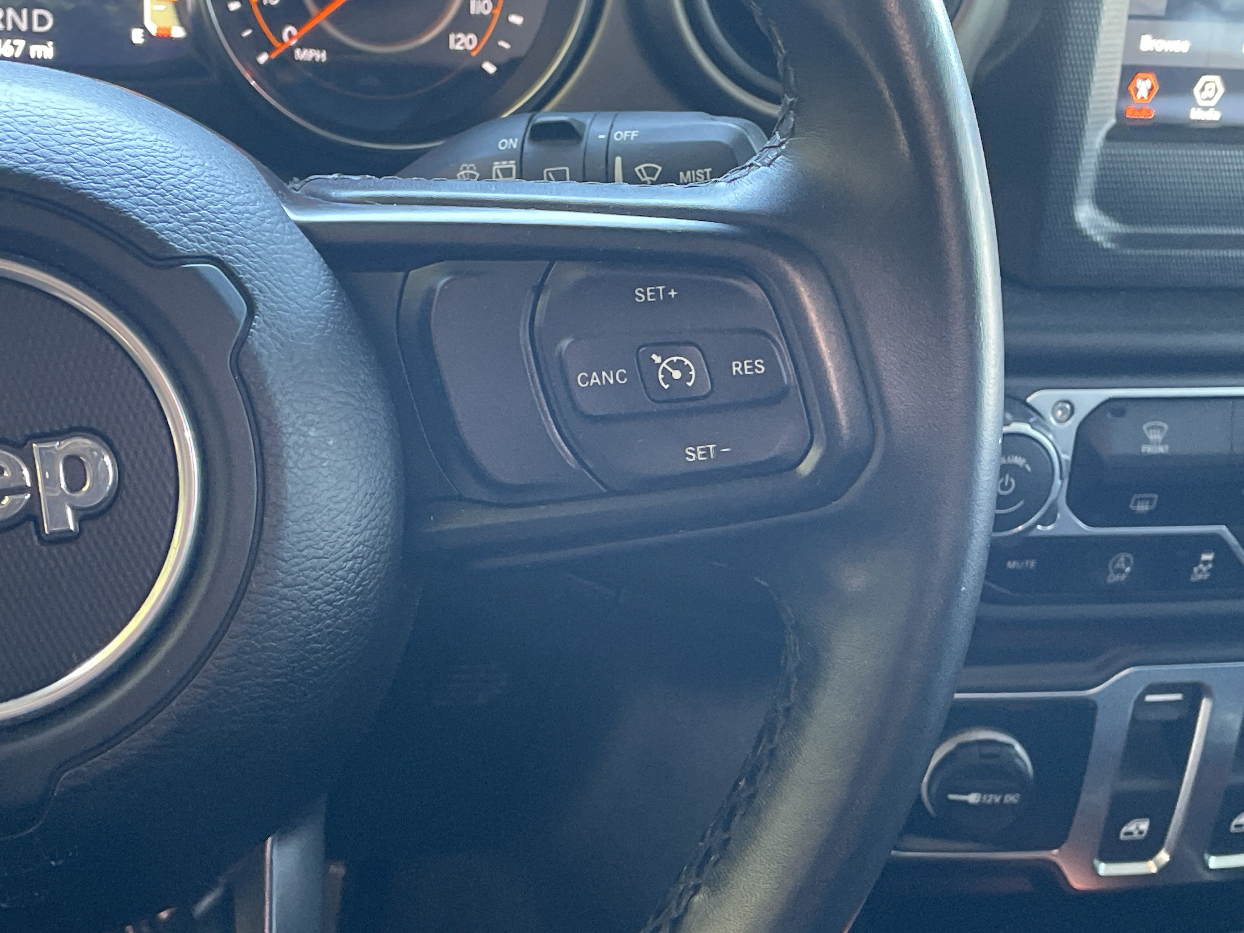 Used 2020 Jeep Wrangler Sport AWD/4WD image 19