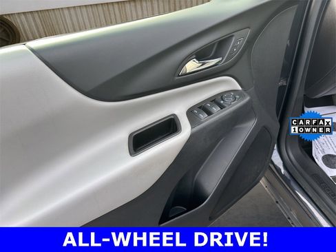 Used 2022 Chevrolet Equinox LS image 15