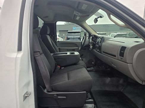 Used 2013 Chevrolet Silverado 3500 W/T w/ Snow Plow Prep Package image 12
