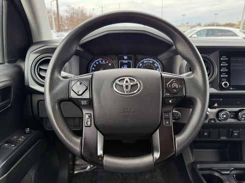 Used 2022 Toyota Tacoma SR image 21