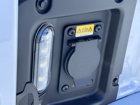 New 2026 Ford Maverick XLT w/ XLT Luxury Package image 39