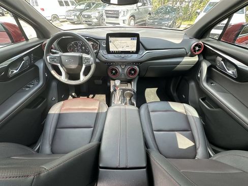 Certified 2023 Chevrolet Blazer RS w/ Enhanced Convenience Package FWD image 21