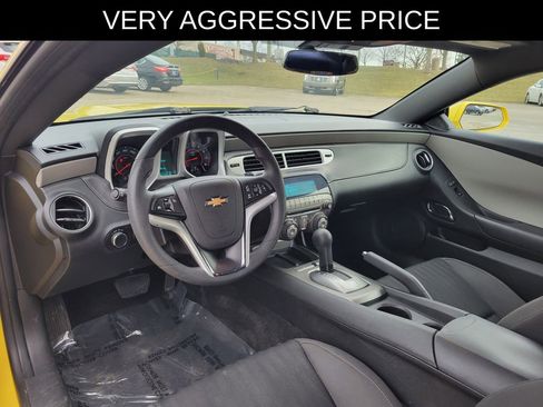 Used 2015 Chevrolet Camaro LS image 7