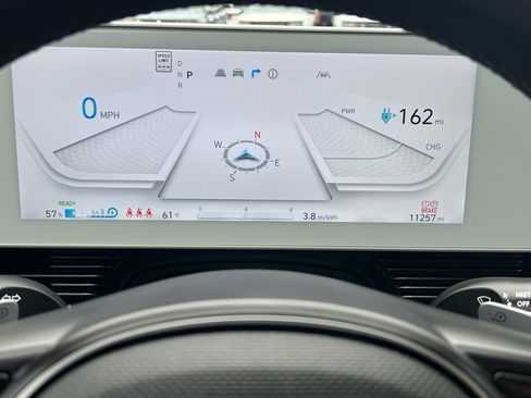 Used 2024 Hyundai Ioniq 5 Limited image 25