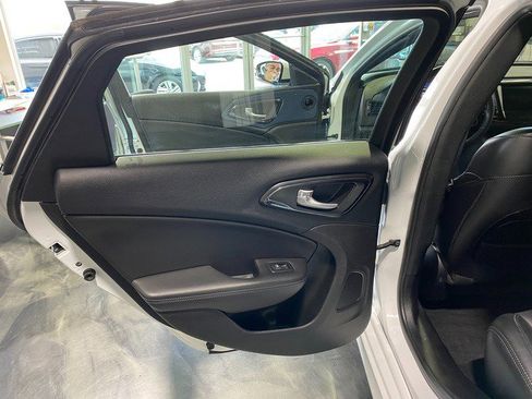 Used 2016 Chrysler 200 S w/ Navigation & Sound Group I FWD image 13
