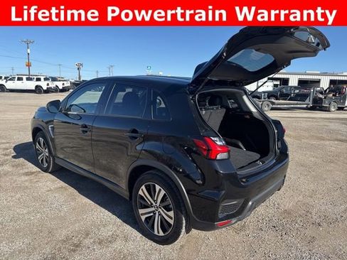 Used 2025 Mitsubishi Outlander Sport SE AWD/4WD image 3