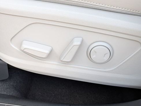 New 2026 Kia Sorento S w/ S Panoramic Sunroof Package FWD image 21