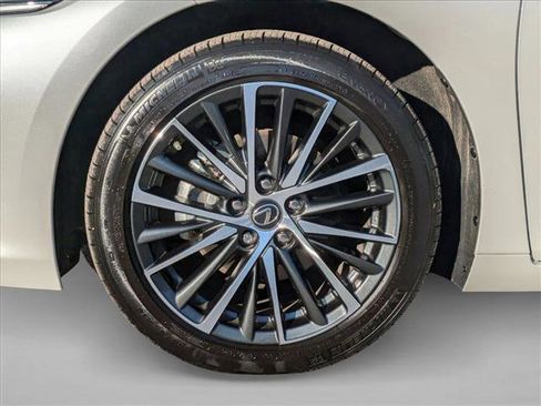 Certified 2025 Lexus ES 350 w/ Premium Package image 23