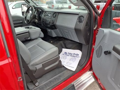 Used 2011 Ford F250 XL w/ XL Value Pkg image 11