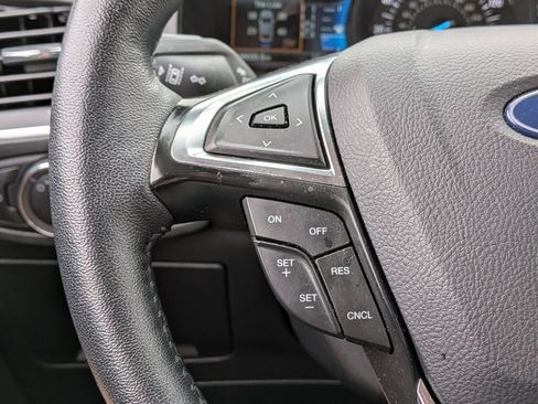 Used 2024 Ford Edge Titanium AWD/4WD image 21