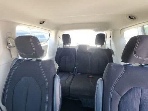 Certified 2023 Chrysler Voyager LX FWD image 29