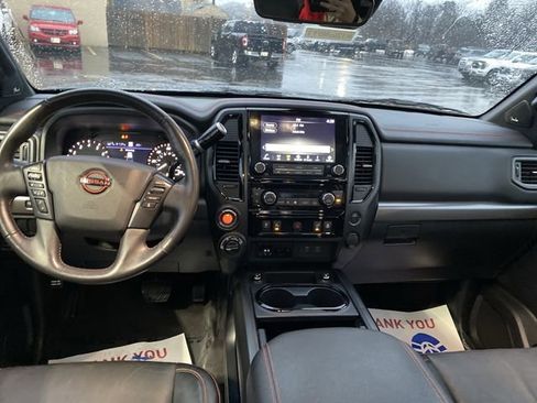Used 2023 Nissan Titan PRO-4X w/ Pro-4x Convenience Package image 4