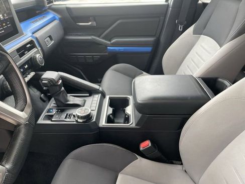 Used 2024 Toyota Tacoma TRD Off-Road image 20