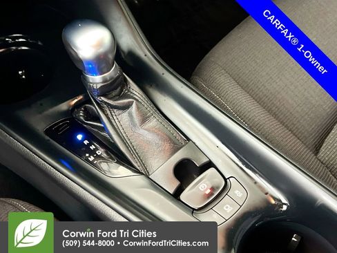 Used 2018 Toyota C-HR XLE image 10