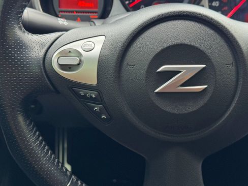 Used 2020 Nissan 370Z Coupe image 20