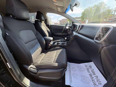 Used 2017 Kia Sportage LX FWD image 22