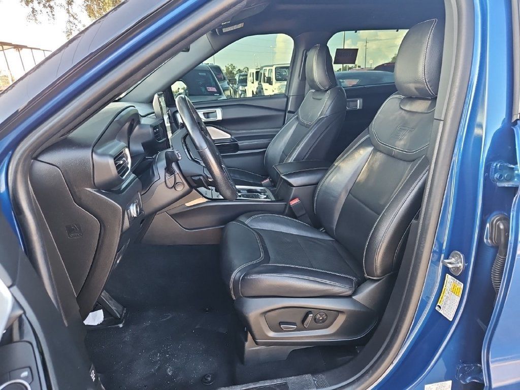 Used 2021 Ford Explorer ST w/ Equipment Group 401A AWD/4WD image 2