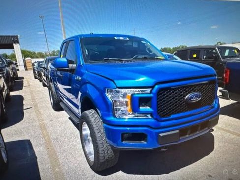 Used 2019 Ford F150 XL w/ Equipment Group 101A Mid AWD/4WD image 4