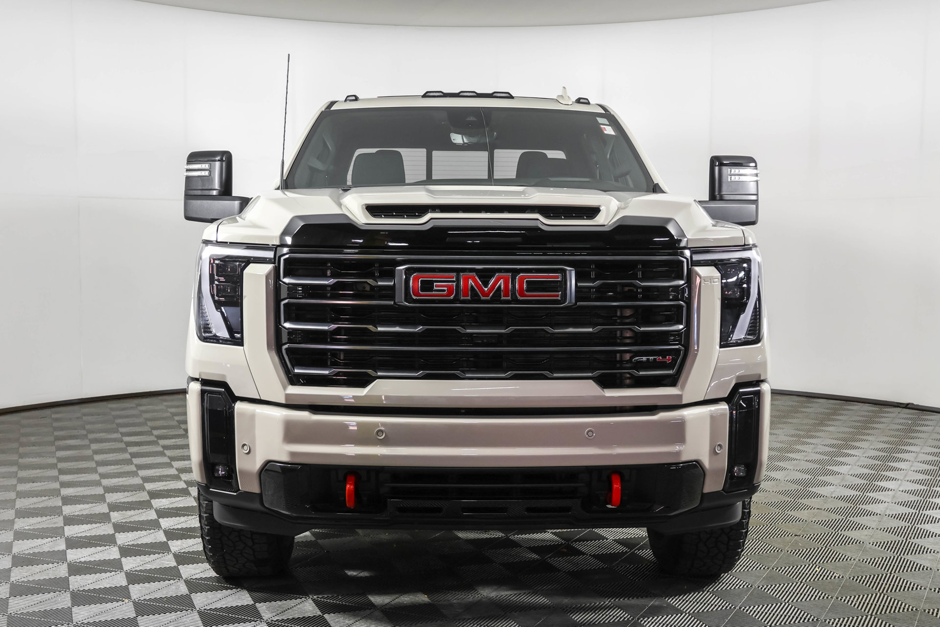 Used 2026 GMC Sierra 2500 AT4 w/ AT4 Premium Plus Package AWD/4WD image 9