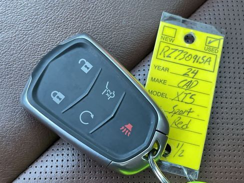 Used 2024 Cadillac XT5 Sportv w/ Technology Package AWD/4WD image 34