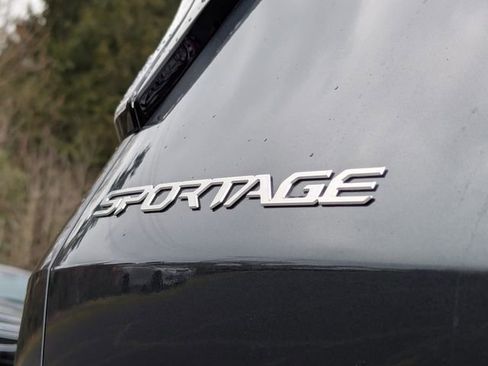 Used 2025 Kia Sportage SX Prestige image 35